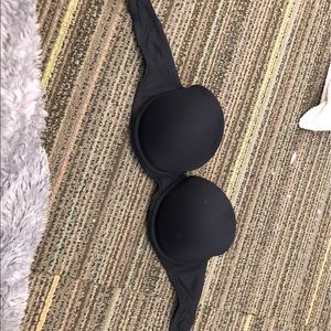 VS Pink strapless push-up bra